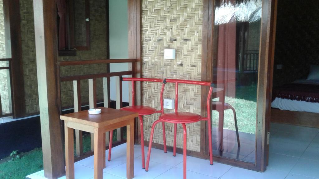 Airas' Garden Homestay Eco Bungalows Kuta  외부 사진